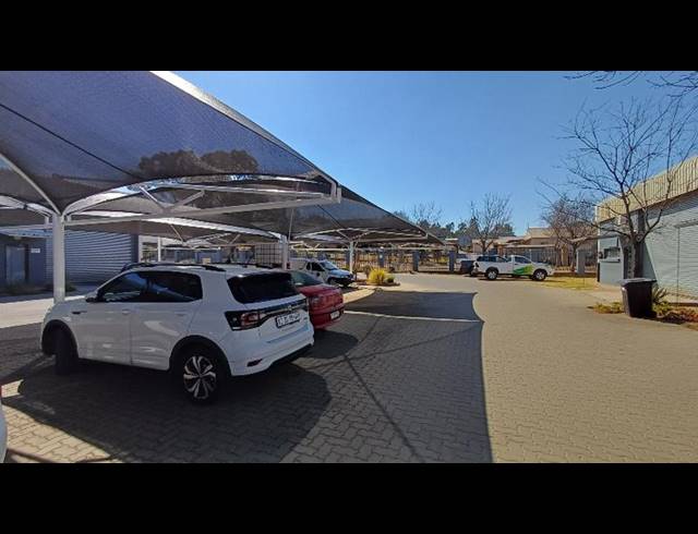 INDUSTRIAL PROPERTY TO RENT IN LYTTELTON MANOR